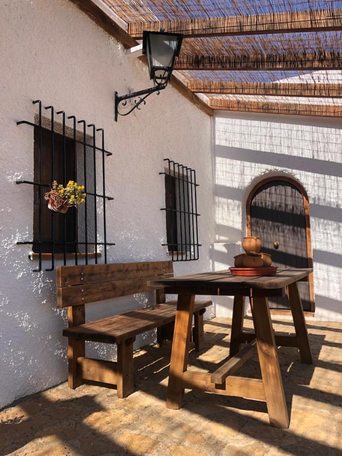 APARTAMENTOS RURALES MIRADOR DEL NEGRATíN Cuevas del Campo Exterior foto
