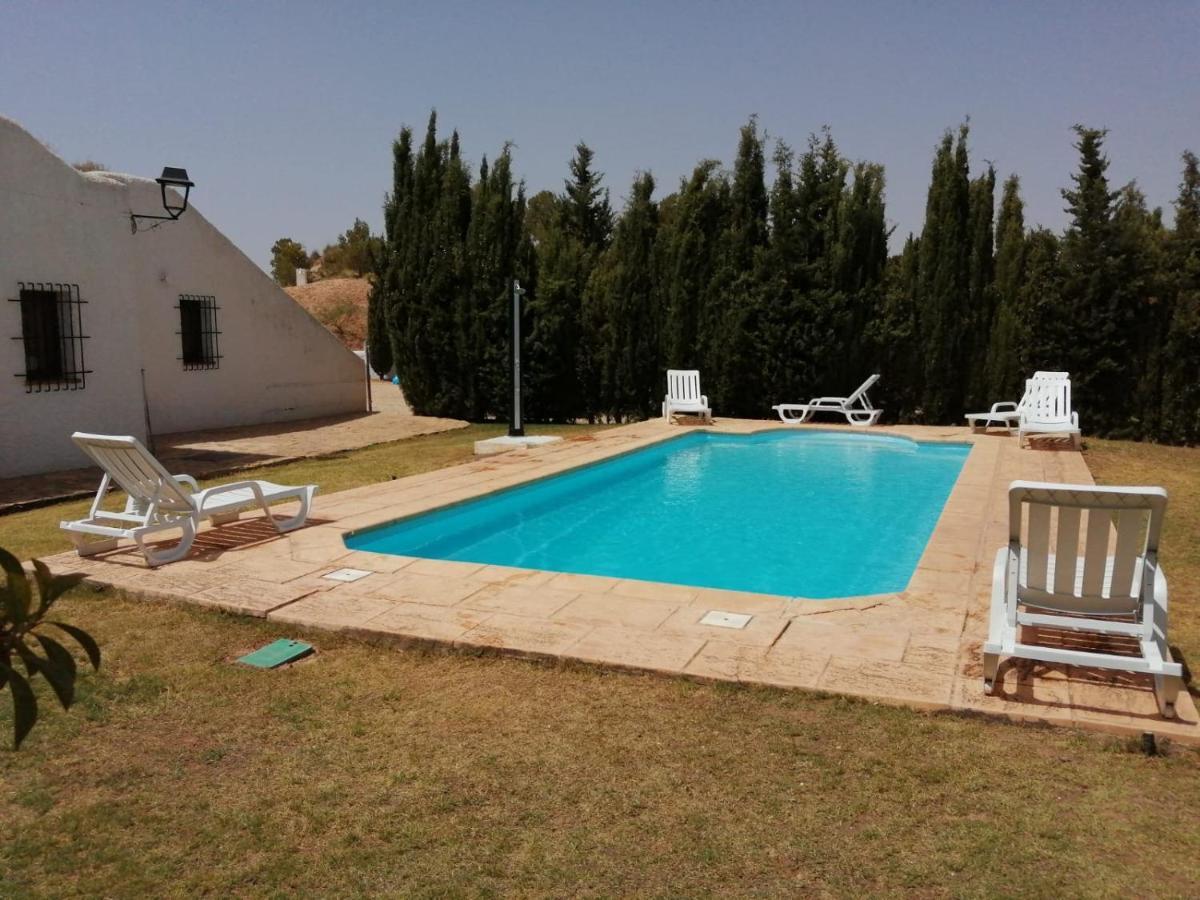 APARTAMENTOS RURALES MIRADOR DEL NEGRATíN Cuevas del Campo Exterior foto